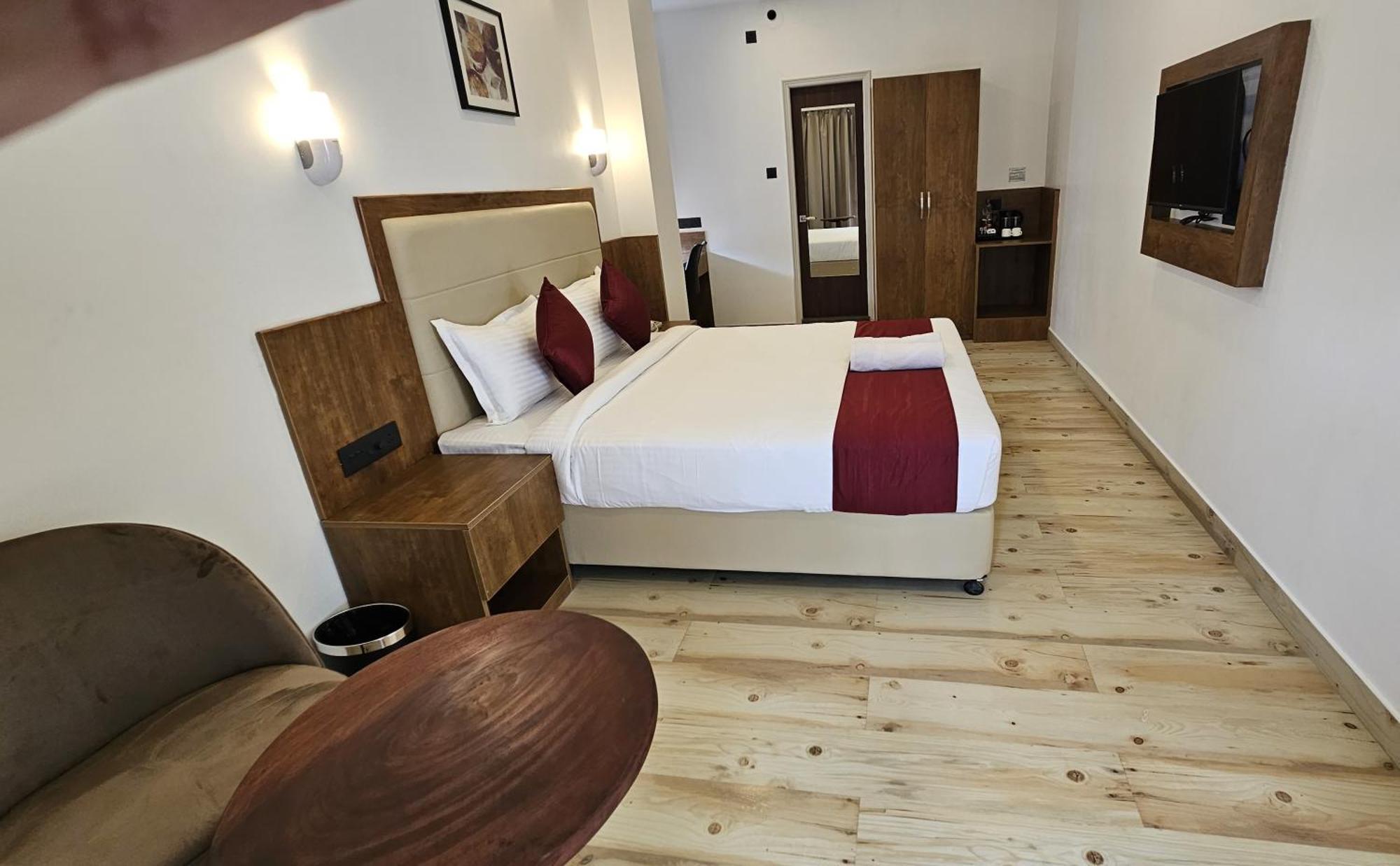Indiana Hills Hotell Shillong Exteriör bild